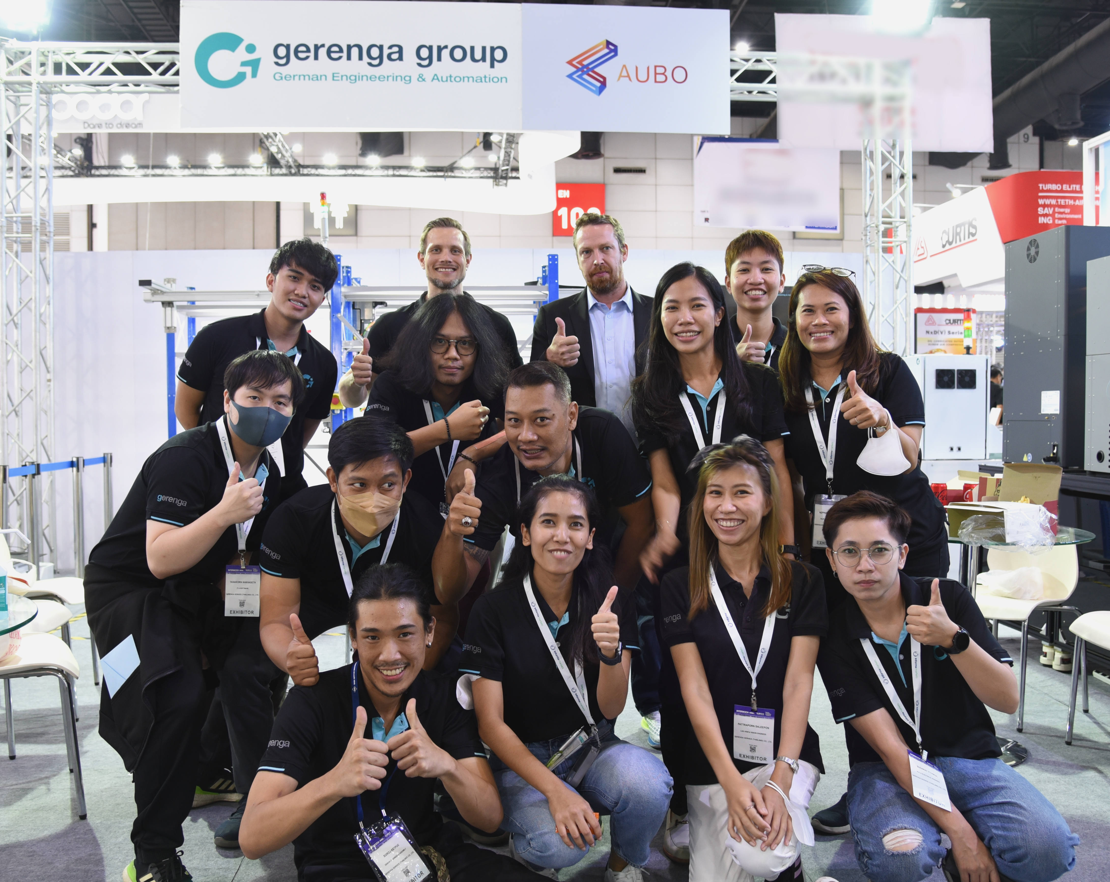 <p><span style="font-size: 42px;">Contact <strong>us</strong></span></p>